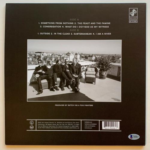 Foo Fighters Autographed vinyl record Album signed x5 Beckett BAS  Hawkins Grohl
