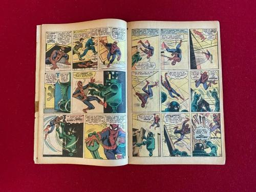 1963, SPIDER-MAN, (# 8) Comic Book (Scarce /Vintage) Stan Lee (HUMAN TORCH)