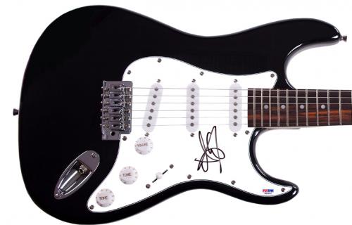 Aerosmith Steven Tyler Signed Autographed Guitar Psa/Dna Uacc Rd AFTAL