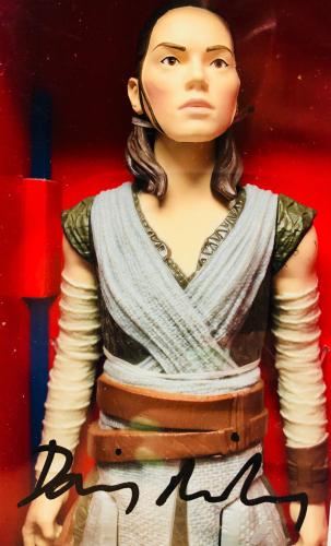Daisy Ridley Autographed Rey 12" Inch Figurine Figurine Star Wars - BAS Beckett