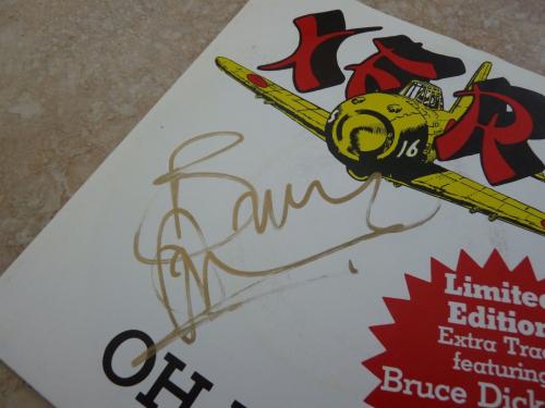 Iron Maiden Bruce Dickinson Signed XERO Hold On 7" LP Single BECKETT Certified