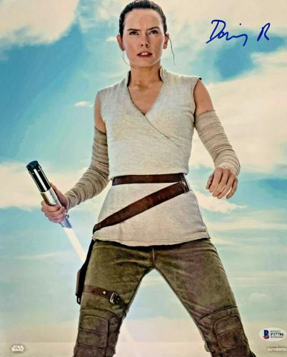 DAISY RIDLEY #2 REPRINT SIGNED 8X10 PHOTO AUTOGRAPHED PICTURE CHRISTMAS GIFT 