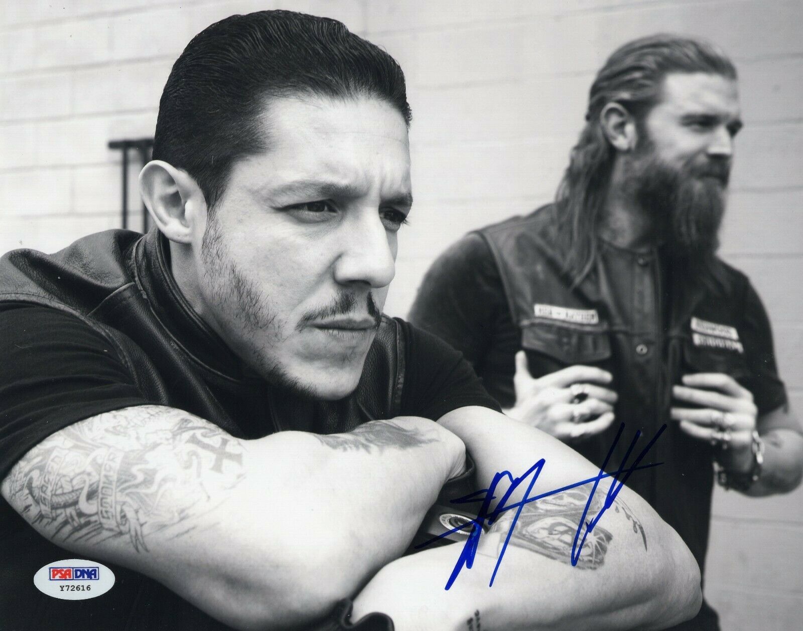 ACTOR RYAN HURST HAND SIGNED SONS OF ANARCHY 11X14 INCH PHOTO B W/COA OPIE PROOF 