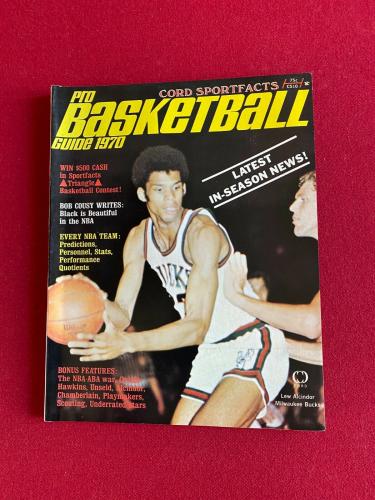 1970, Lew Alcindor, "Pro Basketball Guide" Magazine (No Label)  Scarce / Vintage