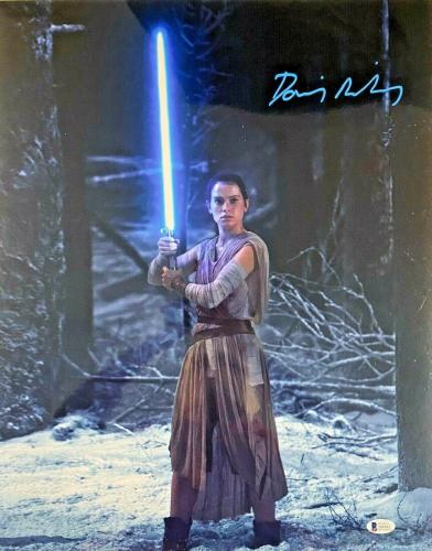 Daisy Ridley Signed Star Wars Lightsaber 16x20 Photo Beckett Witnessed COA