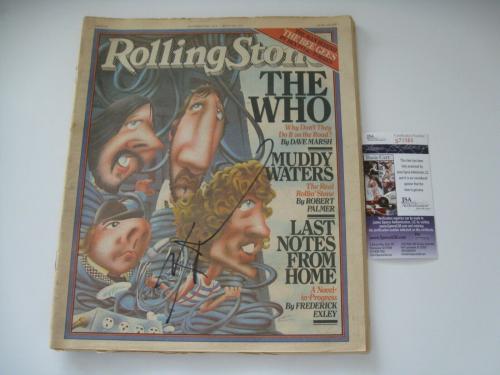 Pete Townsend Autographed The Who Rolling Stone Original Magazine JSA #S70365