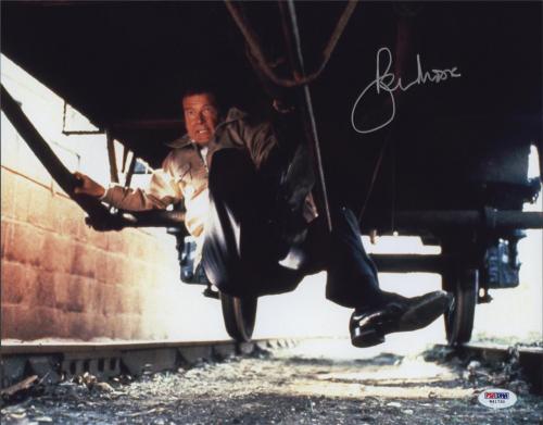 Roger Moore Signed James Bond 007 Photo 11x14 - Autographed PSA DNA 25