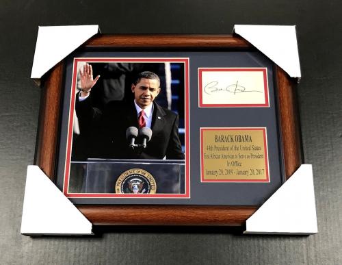 Barack Obama Autograph Presidential Seal 8 x 10 Photo a 