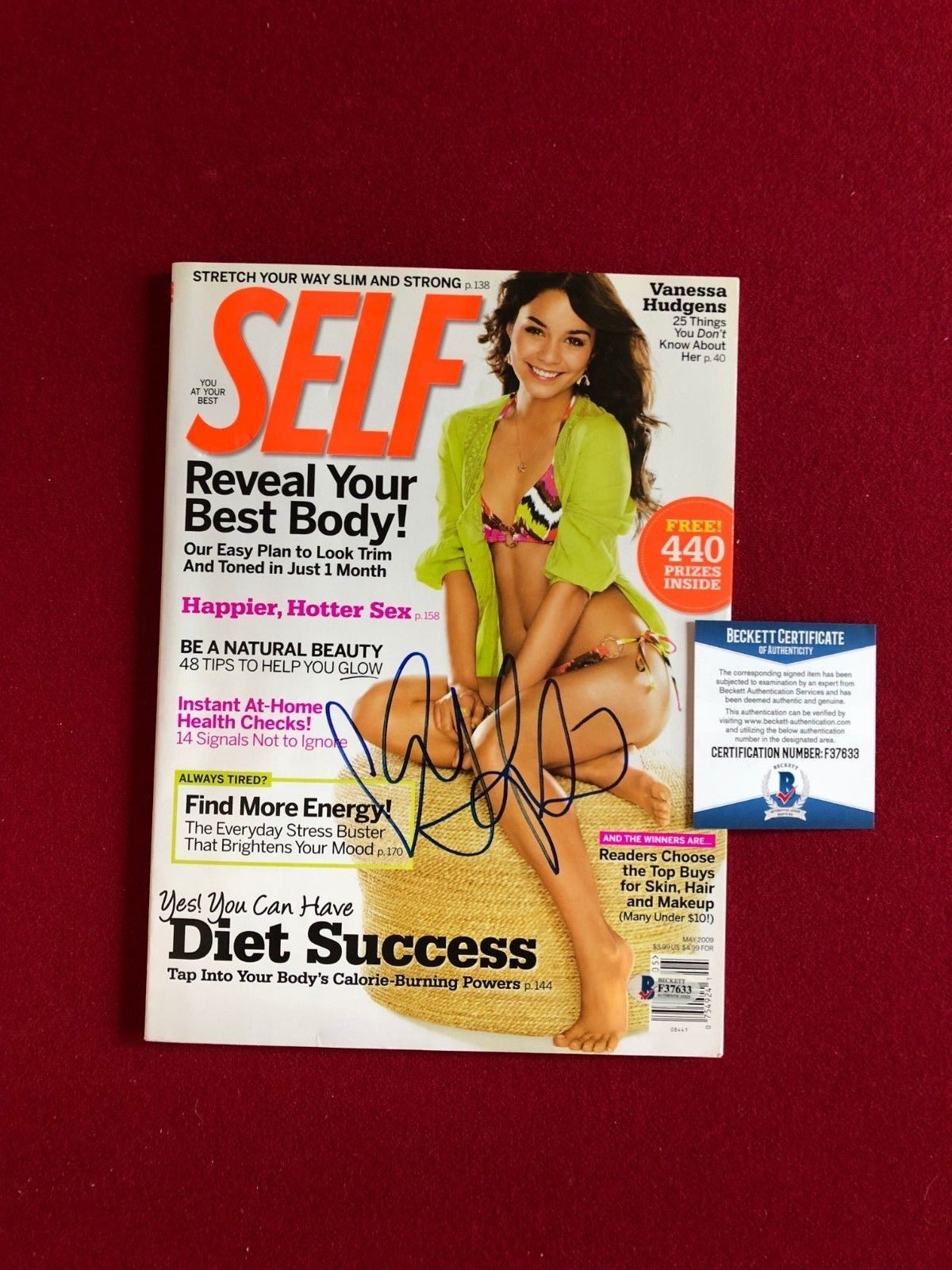 Vanessa Hudgens Autographed Beckett Self Magazine High School Musical