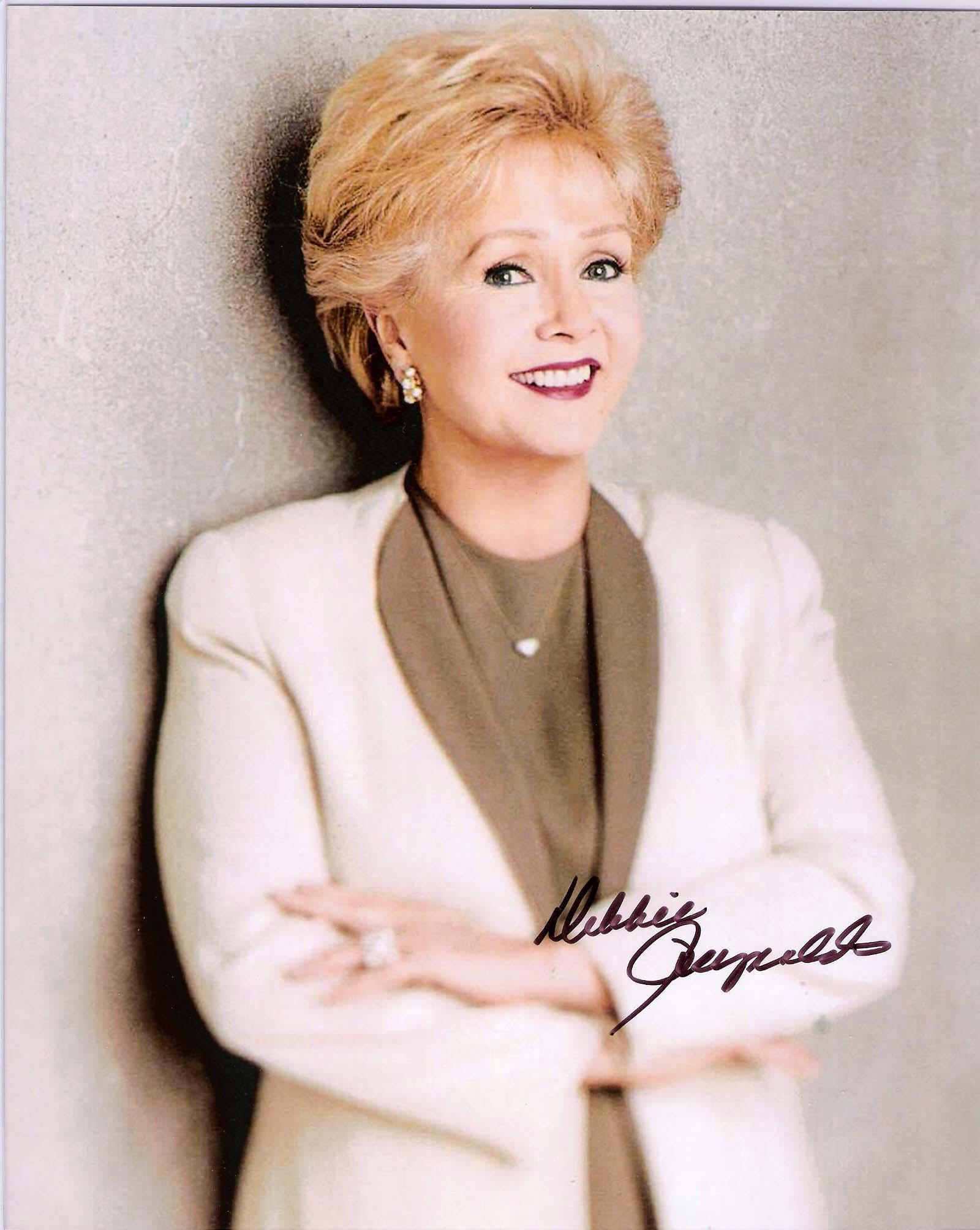 DEBBIE REYNOLDS SIGNED MAKE 'EM LAUGH 2015 SHORT TERM MEMORIES LONGTIME FRIENDS DEBBIE REYNOLDS SIGNED MAKE 'EM LAUGH 2015 SHORT TERM MEMORIES LONGTIME FRIENDS