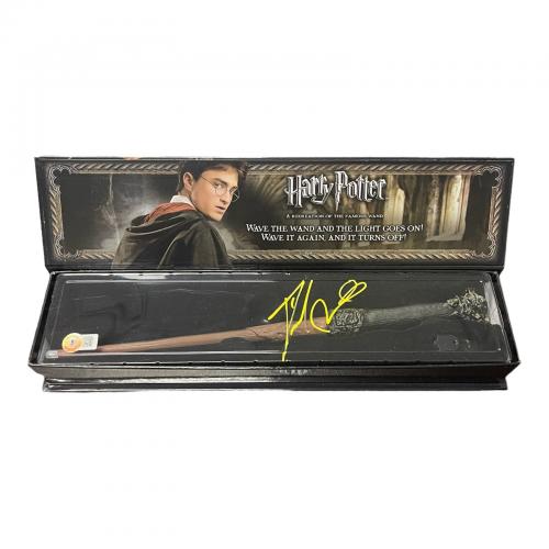 Daniel Radcliffe Signed Autograph Harry Potter Illuminating Wand Bas Beckett