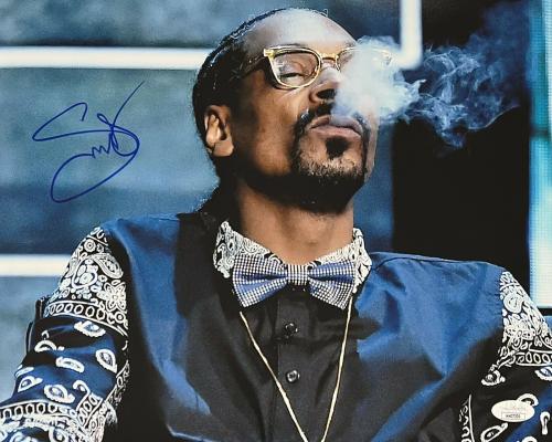 Snoop Dogg Autographed Preprint Signed Photo Fridge Magnet 