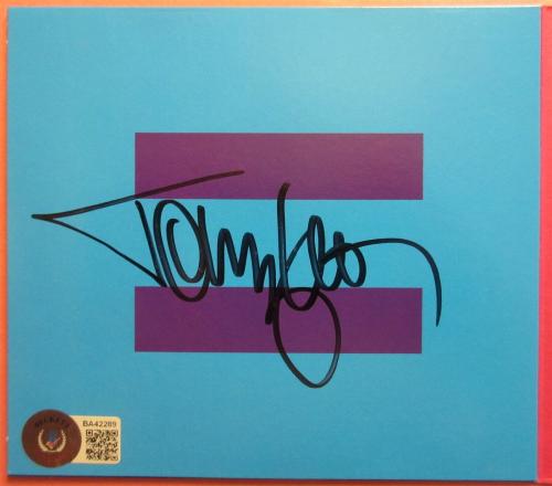 Tommy Lee Signed CD Cover with CD - Beckett BAS