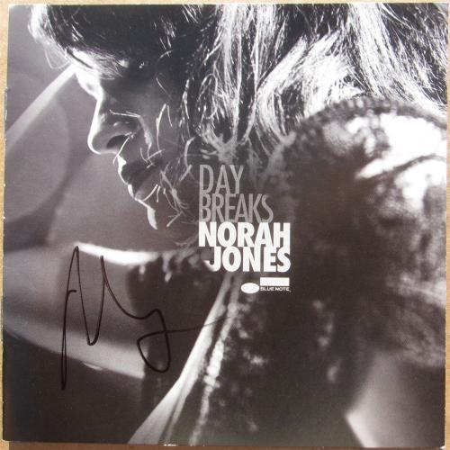 Norah Jones signed CD Day Breaks Beckett BAS Authentic auto 