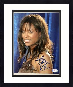 Aisha Tyler Sexy Pictures