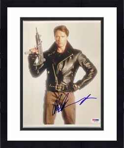 Arnold Schwarzenegger Signed Photo 8x10 Terminator Autograph CA Governor PSA/DNA