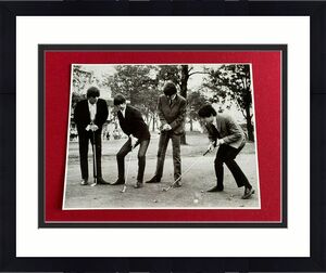 Beatles, 11x14 B&W Photo (Scarce/Vintage) McCartney / Lennon