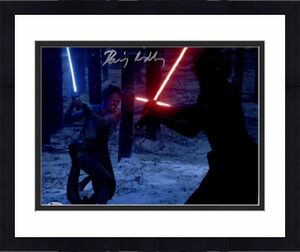Daisy Ridley Autographed 11" x 14" Star Wars The Force Awakens Fighting Kylo Ren Photograph - Beckett