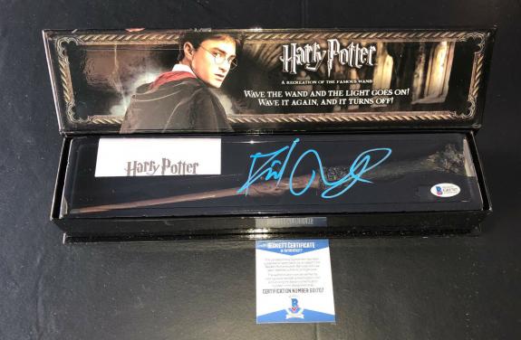 Daniel Radcliffe Signed Autograph Harry Potter Illuminating Wand Bas Beckett 18