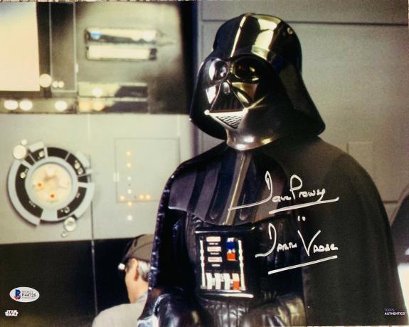Dave Prowse Signed Star Wars Darth Vader 11x14 Photo Beckett BAS 26