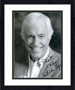 Dick Van Dyke Autographed 8x10 Photo