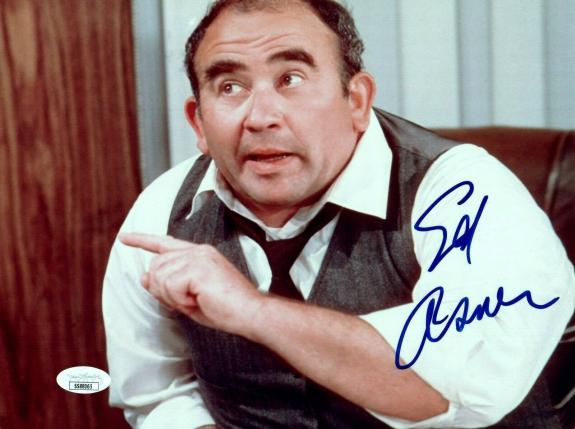 Ed Asner Actor Signed 8x10 Photo with JSA COA
