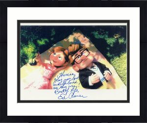 ED ASNER HAND SIGNED 8x10 COLOR PHOTO+COA       GREAT POSE FROM UP    TO THERESA