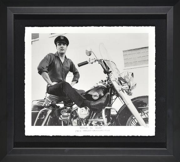 Elvis Presley giclee print
Framed 30×27
