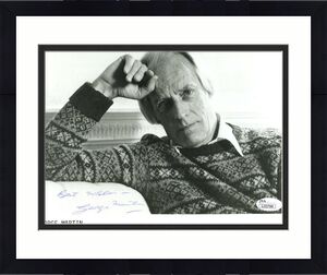 George Martin Autographed Photograph - 8x10 GREAT POSE BEATLES PRODUCER JSA