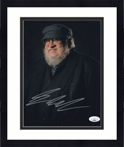 GEORGE RR MARTIN HAND SIGNED 8x10 PHOTO    BEST POSE    GAME OF THRONES      JSA
