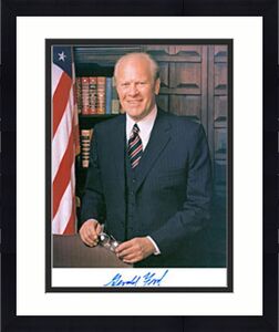 Gerald Ford 38th President Autographed 8x10 Photo