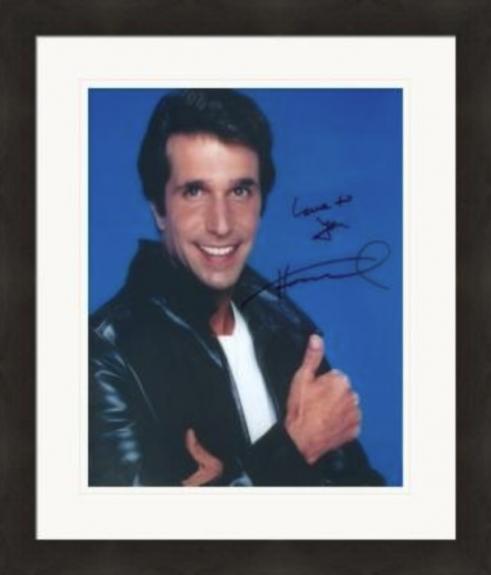 Henry Winkler autographed 8x10 Photo (Happy Days The Fonze) #SC44 Matted & Framed