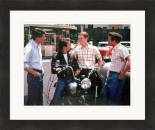 Henry Winkler autographed 8x10 photo (Happy Days The Fonze) #SC7 Matted & Framed
