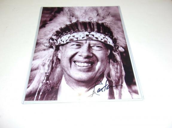 Jimmy Carter American President,indian Headdress Jsa/coa Signed 8x10 Photo