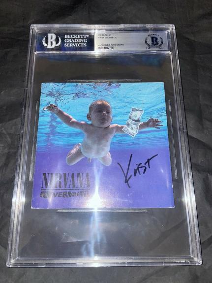 Krist Novoselic Signed Nirvana Nervermind CD Booklet Slabbed Beckett #2