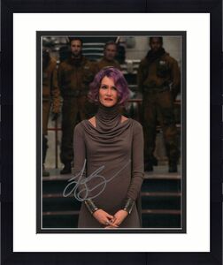 LAURA DERN SIGNED AUTOGRAPH 11x14 PHOTO - STAR WARS VICE ADMIRAL AMILYN HOLDO