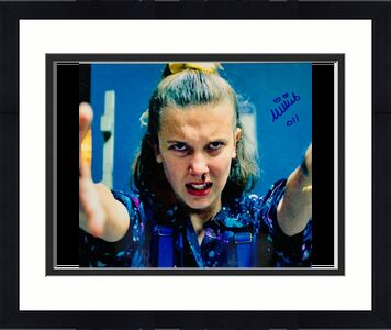 Millie Bobby Brown Autographed Signed 8x10 Photo Stranger Things CGC Certified