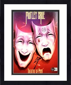 Motley Crue singer Vince Neil signed Theatre of Pain 8x10 photo PSA Witness COA