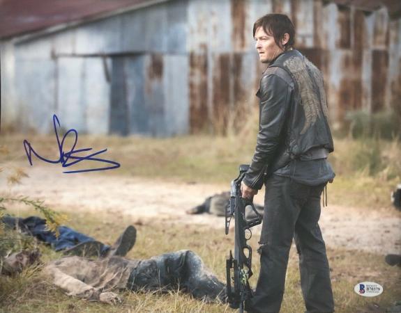 Norman Reedus Signed 11x14 Photo Walking Dead Beckett Bas Autograph Auto C