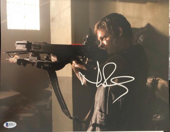 Norman Reedus Signed 11x14 Photo Walking Dead Beckett Bas Autograph Auto E
