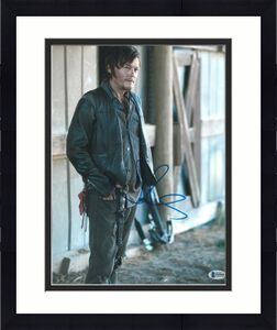 Norman Reedus Signed 11x14 Photo Walking Dead Beckett Bas Autograph Auto O