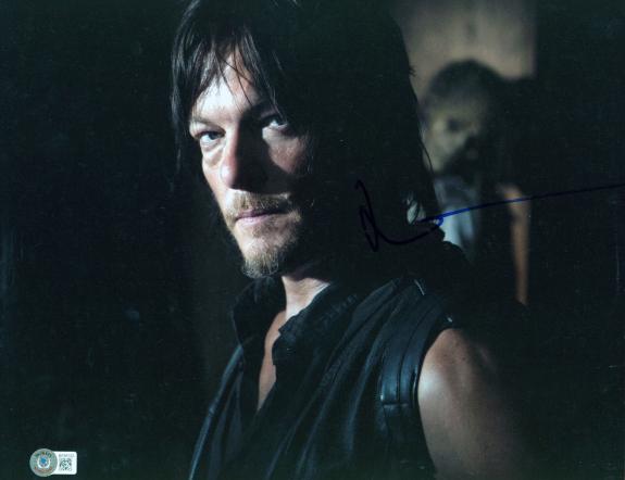 Norman Reedus The Walking Dead Signed 11x14 Photo BAS #BF88102