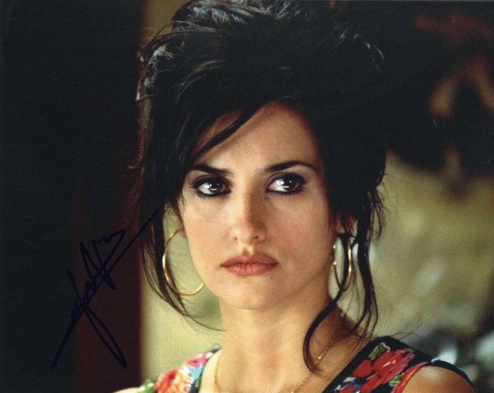 Penelope Cruz Signed Autograph 8x10 Photo Stunning Pirates Of The 