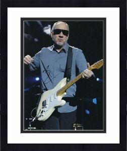 PETE TOWNSHEND SIGNED AUTOGRAPH 11x14 PHOTO - THE WHO ICON, GUITAR GOD, RARE!!