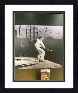 Pete Townshend Signed Autographed 16x20 Photo JSA COA The Who
