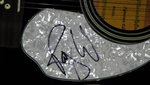 Pink Floyd Roger Waters Signed 12String Acoustic Electric Guitar AFTAL