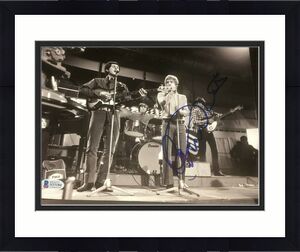 ROGER DALTREY SIGNED AUTOGRAPH 8x10 PHOTO THE WHO EMINENCE FRONT BECKETT COA D