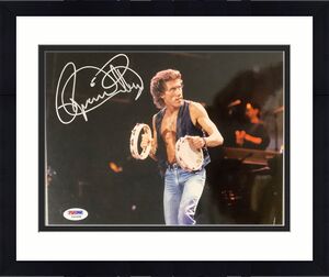 Roger Daltrey Signed Photo 8x10 Rock Music The Who Lead Singer Autograph PSA/DNA