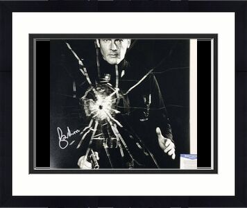 Roger Moore signed James Bond 007 16x20 photo #3 Autograph ~ Beckett BAS COA
