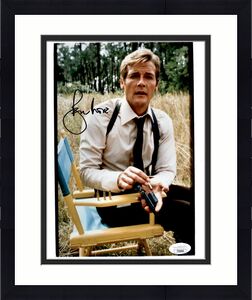 Roger Moore JSA Coa Signed 8x10 Photo James Bond Autograph